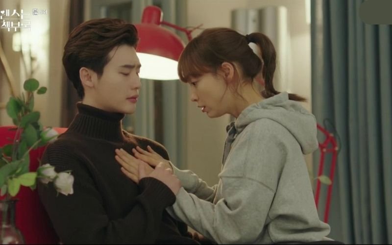 Romance Is a Bonus Offers a Different Take on Love and Friendship